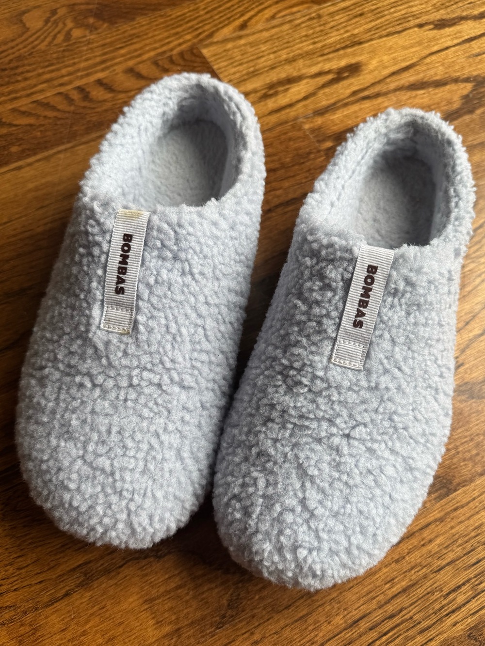 Bombas Sunday Sherpa Slippers Baby Blue Size 9